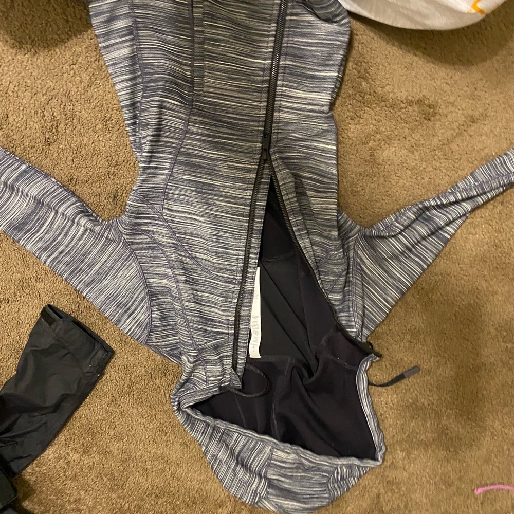 Lululemon hooded define jacket